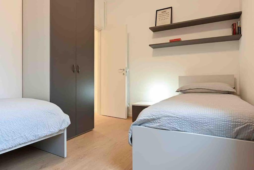 -Free Parking & Wifi- 10 Minuti Dal Centro Apartment Padova Luaran gambar